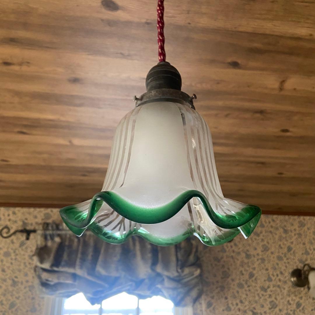 アンティーク　電笠　ガラスシェード　フリル　大正浪漫　照明　レトログリーン