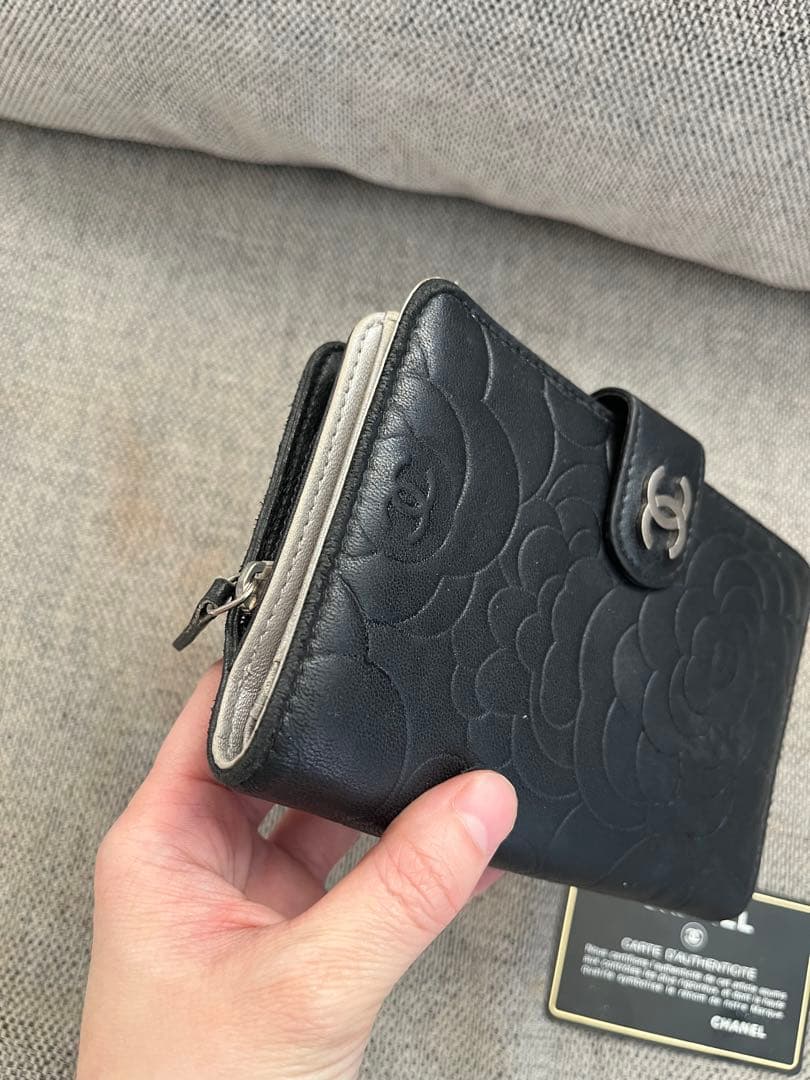 CHANEL カメリア　二つ折り財布　ブラック　正規品