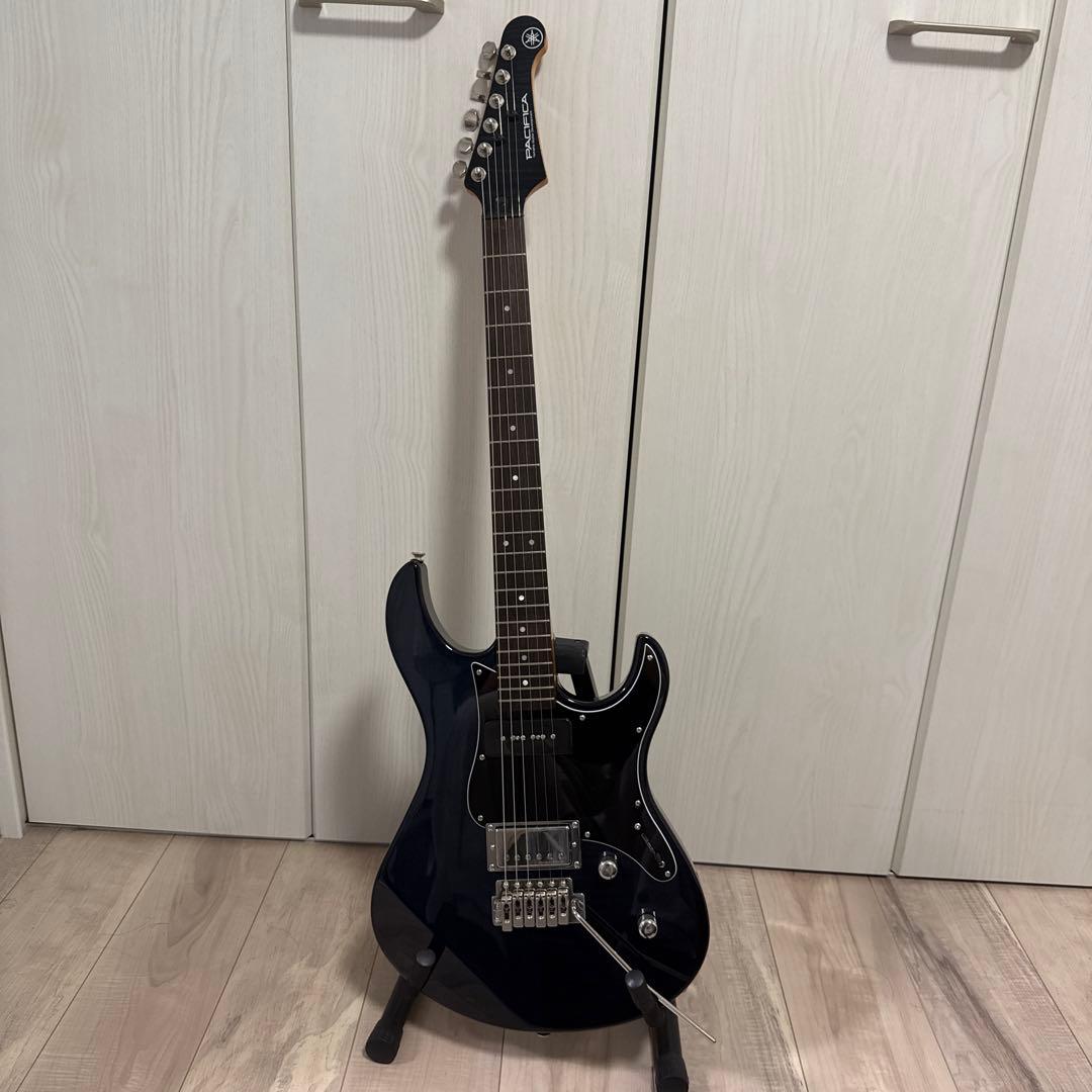 ヤマハ パシフィカ PAC611 VFM TBLぼっちざロック！カスタム済み固体