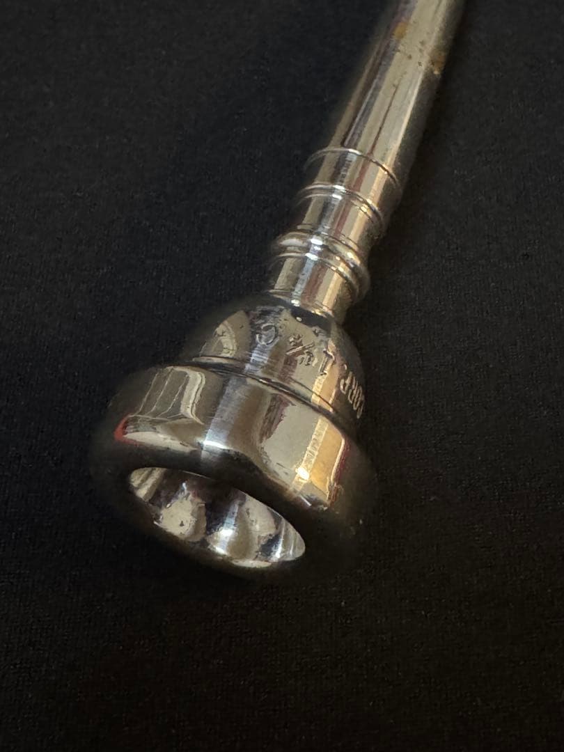 旧刻印 VINCENT BACH CORP. 1-1/2C