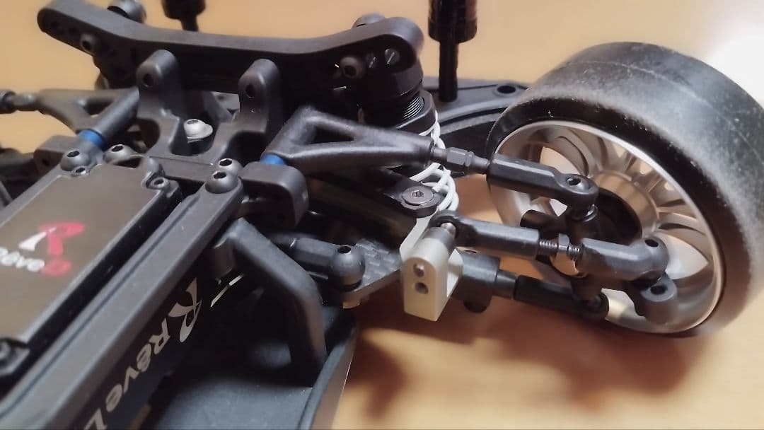 1月中限定価格　ヨコモ　YD-2ZS 　パンデムスープラボディ付き