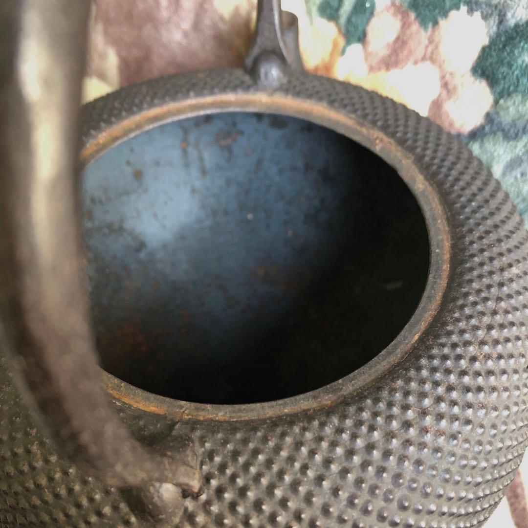 ジル　南部鉄瓶・薫山工房・霰紋・1ℓ小振り・茶道具・使用保管品