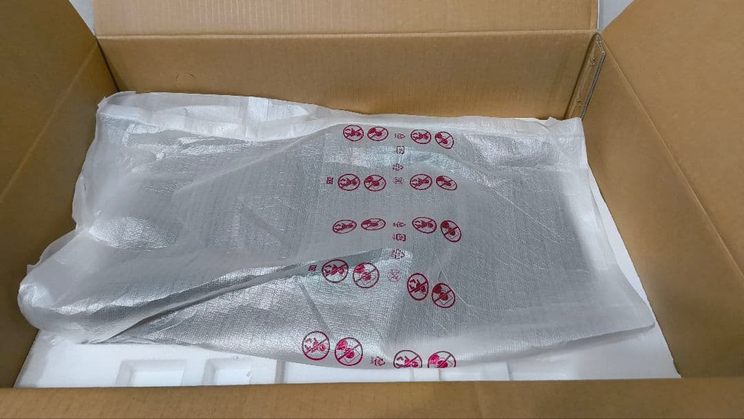 LG UltraGear 27GN950-B 4K144hz ゲーミングモニター