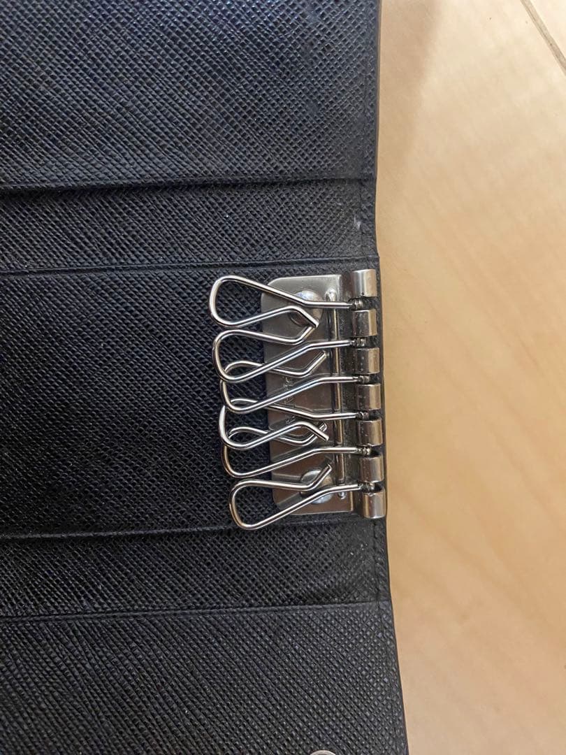 美品　プラダ　キーケース