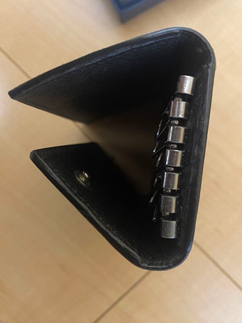美品　プラダ　キーケース