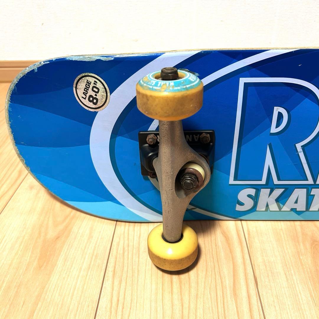 REAL 8.0インチ スケートボード コンプリートデッキ リアル