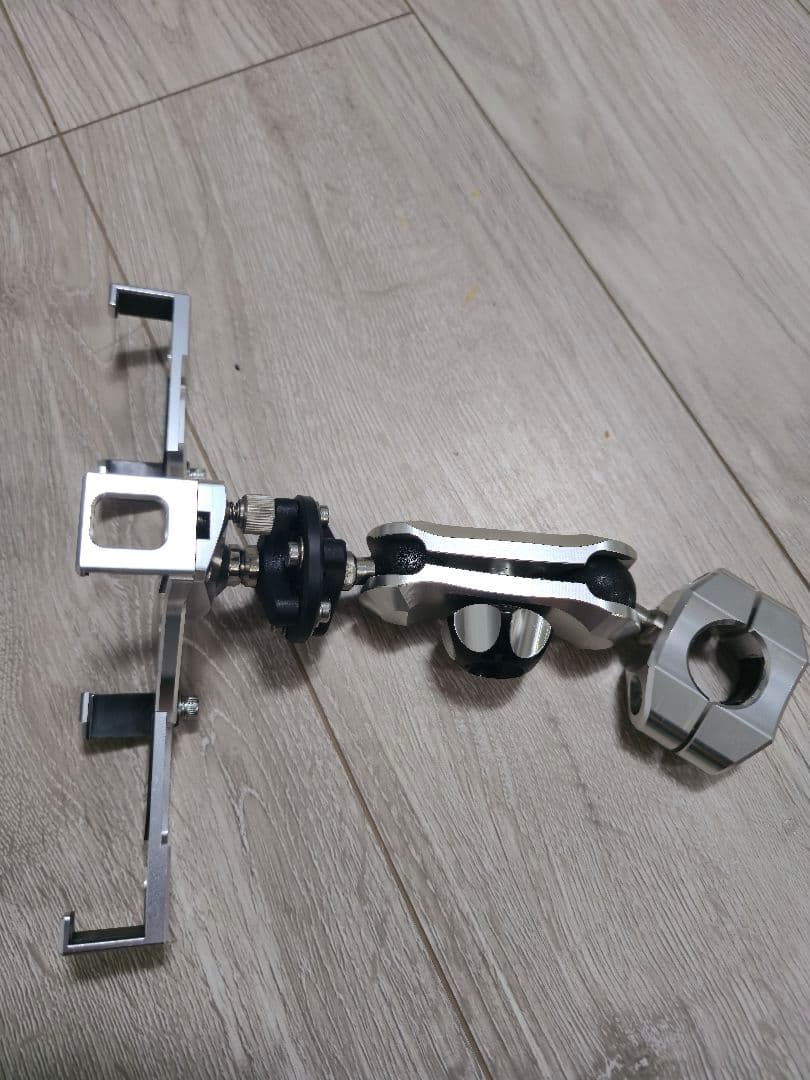 サインハウス　SYGNHOUSE 　バイク用　スマホホルダー