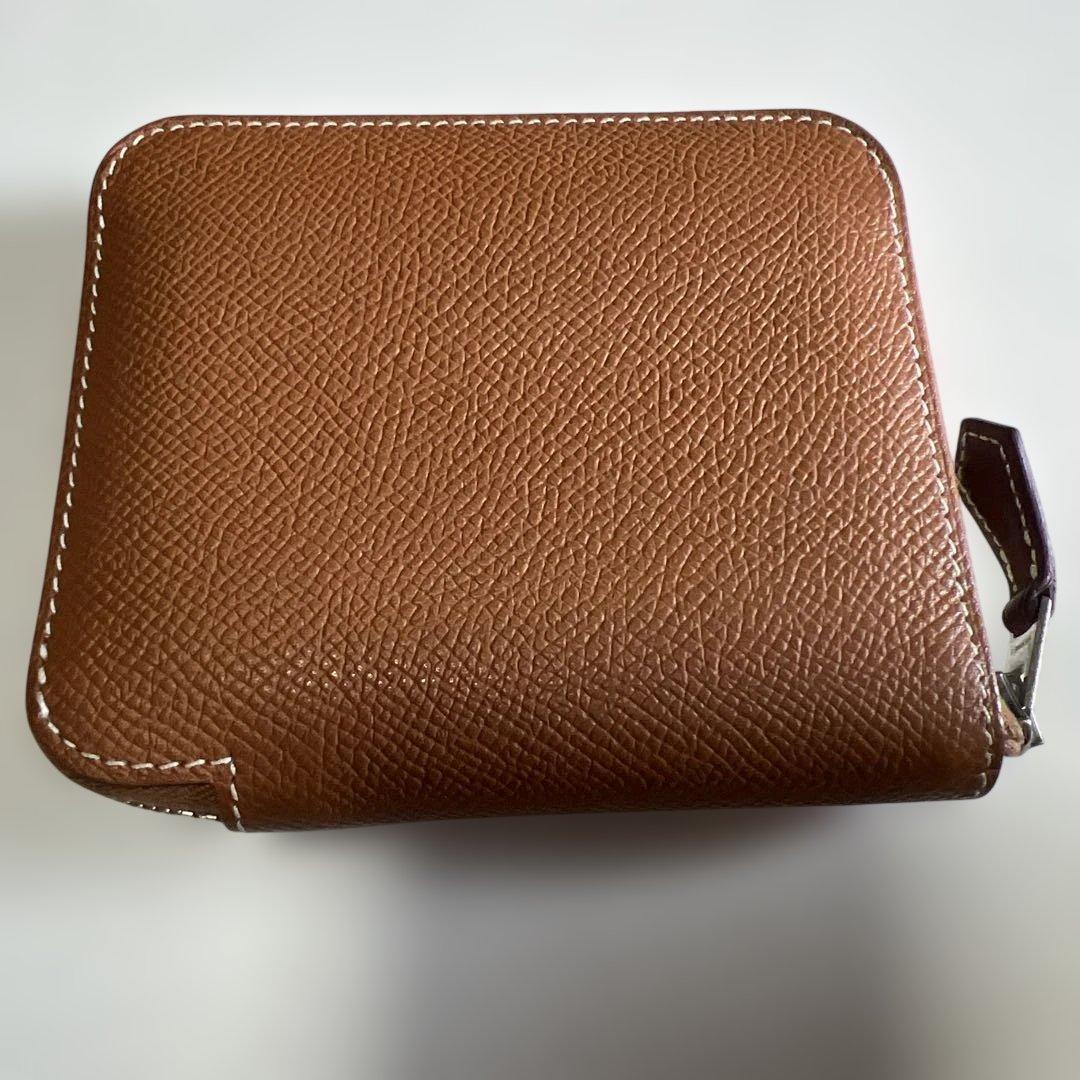 HERMÈS シルクインコンパクト 二つ折り財布