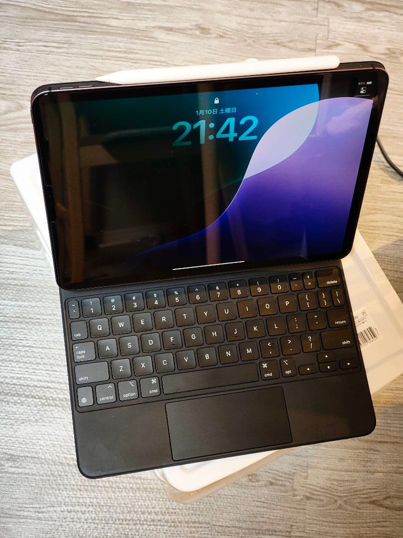 iPad Pro 11 、ApplePencil、MagicKeyboard