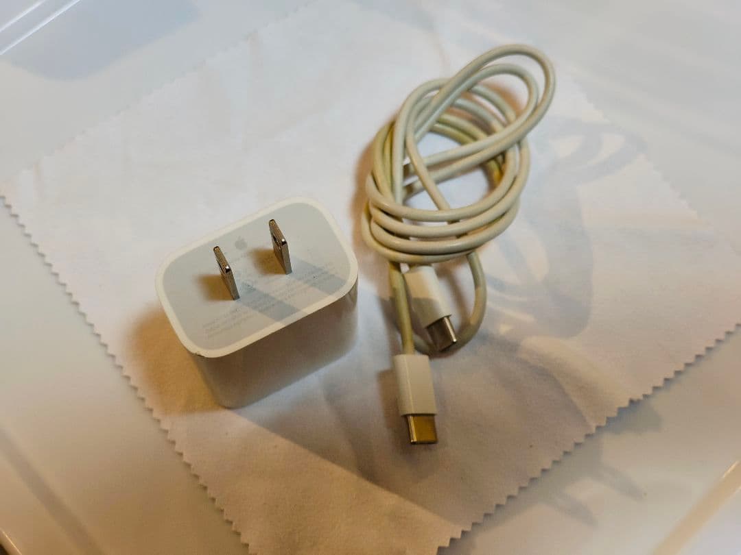 iPad Pro 11 、ApplePencil、MagicKeyboard