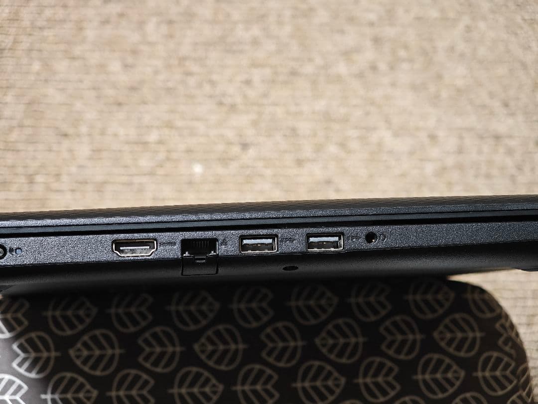 17.3インチノートパソコン i5 8GB DVDドライブ