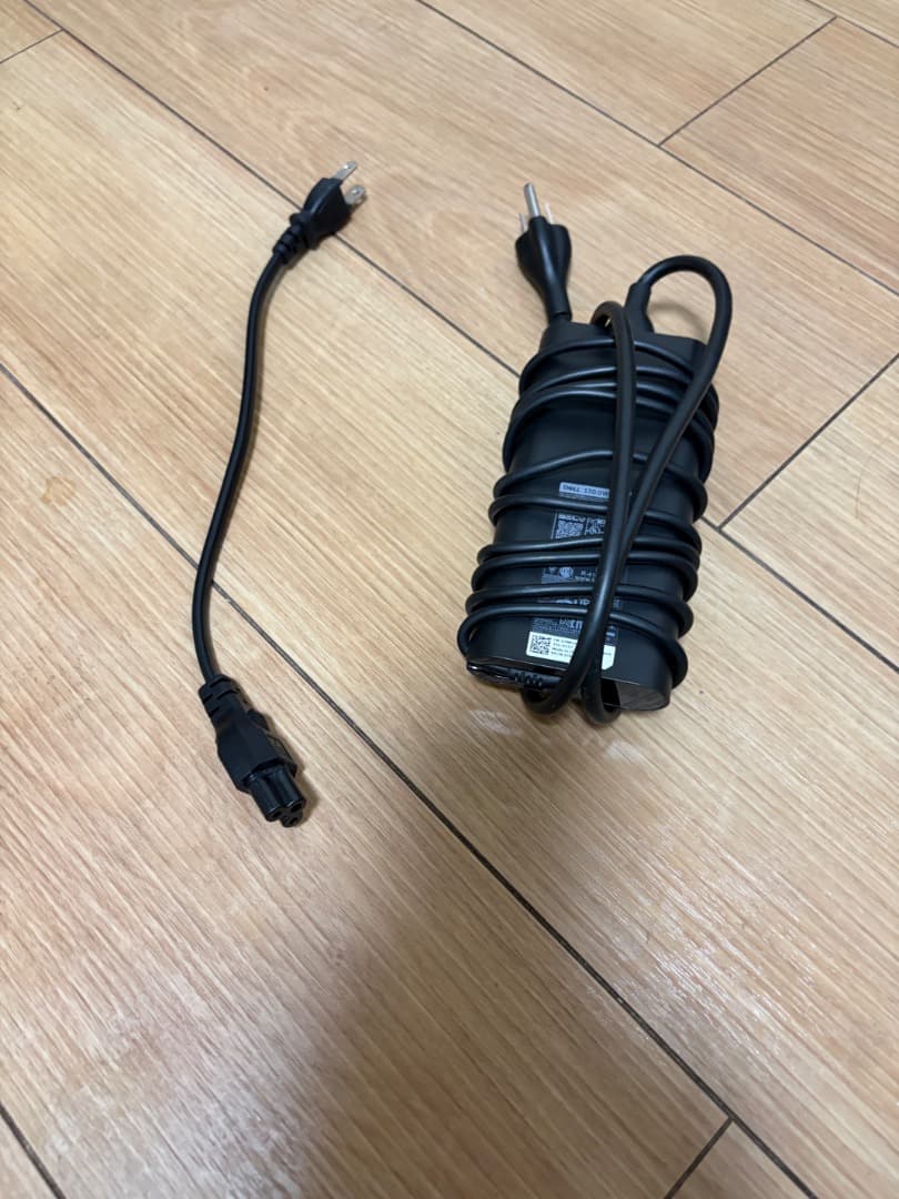 吉*田様 【美品】Dell XPS 15 9510 有機EL US配列 i7/3