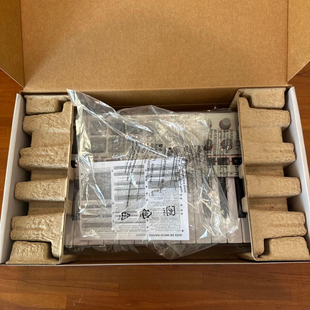 MPK Mini IV Grey MIDIキーボード