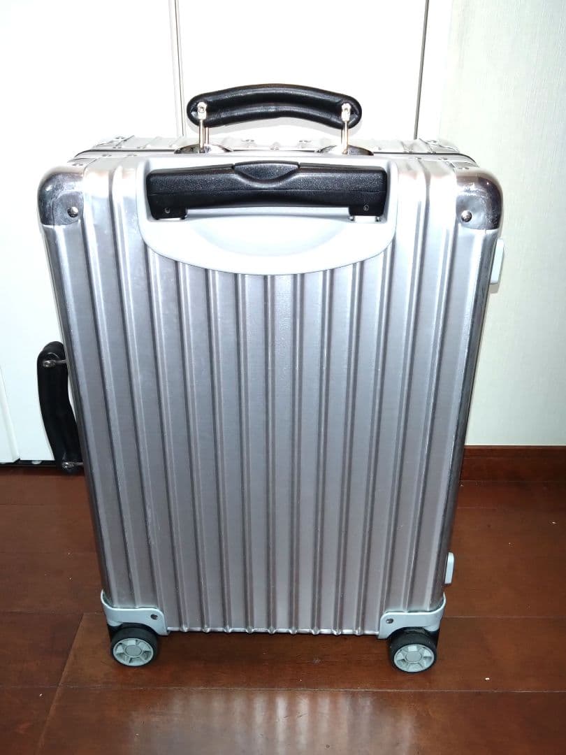 RIMOWA✈️クラッシック キャビン　4輪　33L