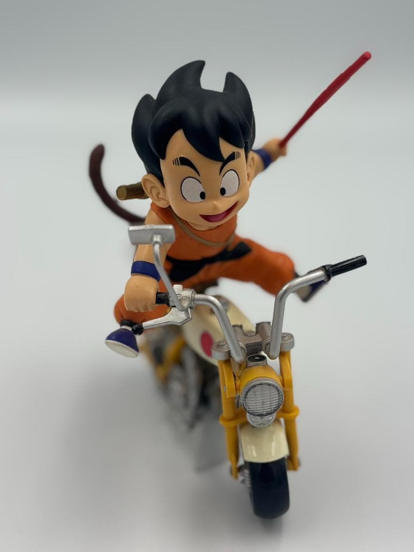 【希少】ドラゴンボール フィギュア＆バイク 孫悟空 バンプレスト