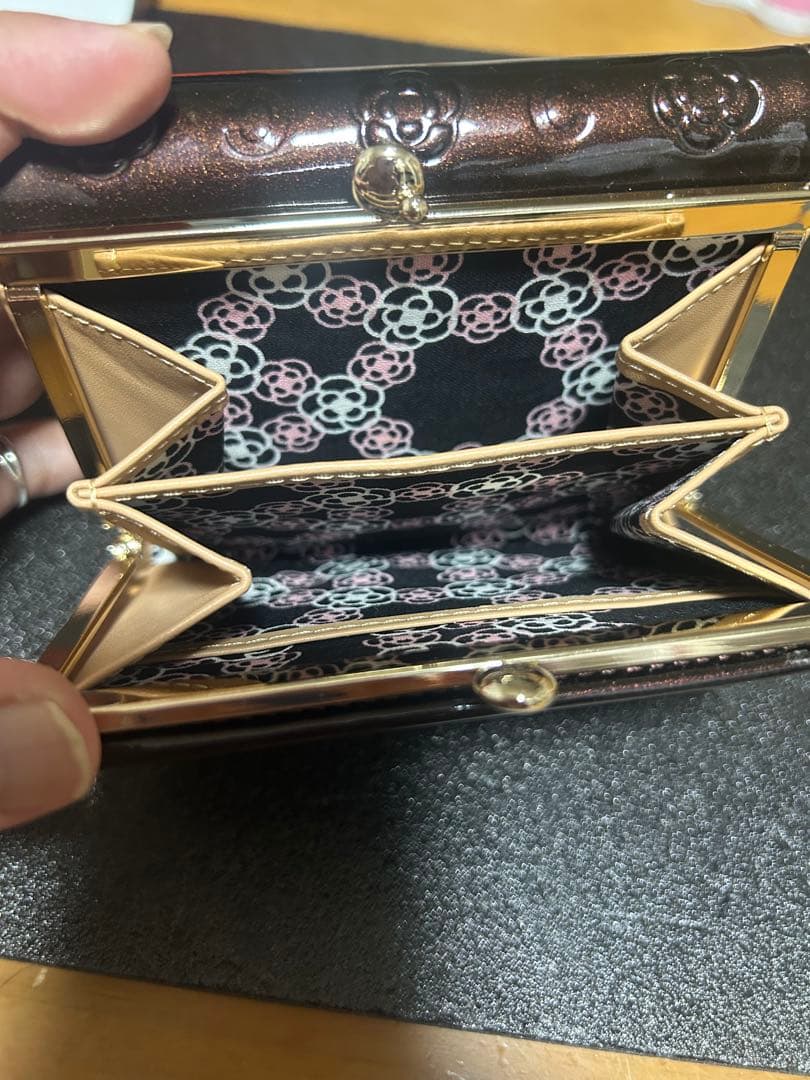 CLATHAS ダークブラウン 三つ折りがま口財布