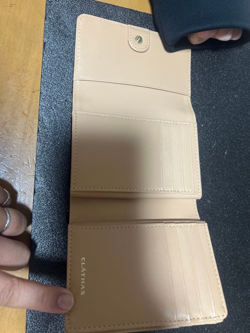 CLATHAS ダークブラウン 三つ折りがま口財布