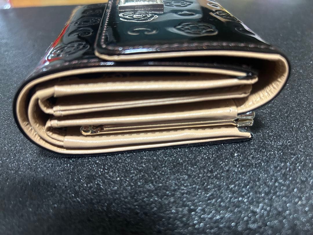 CLATHAS ダークブラウン 三つ折りがま口財布