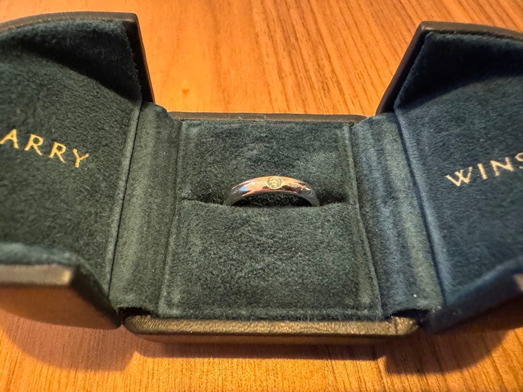 最終値下げ！！【ケース/証明書付き】HARRY WINSTONリング9号