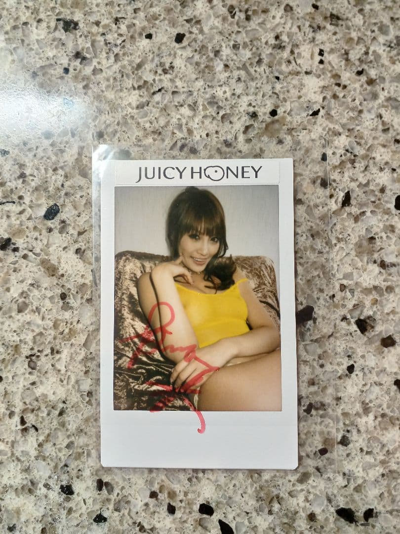 ジューシーハニー　明日花キララ　直筆サイン　チェキ