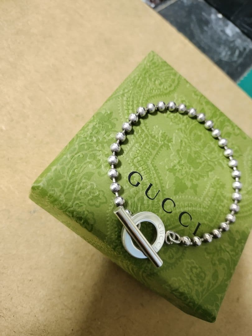 GUCCIグッチ シルバー925ボールチェーンブレスレット 高級感ありイタリア製