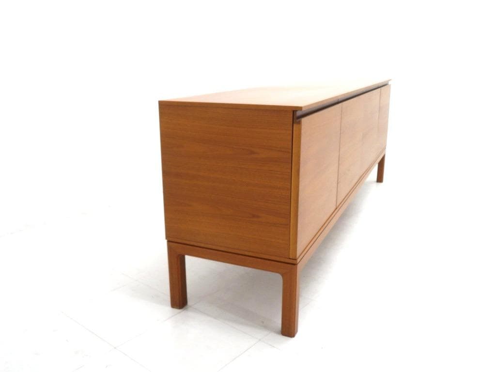 展示品　天童木工　ローズウッド　サイドボード　収納　キャビネット　モダン