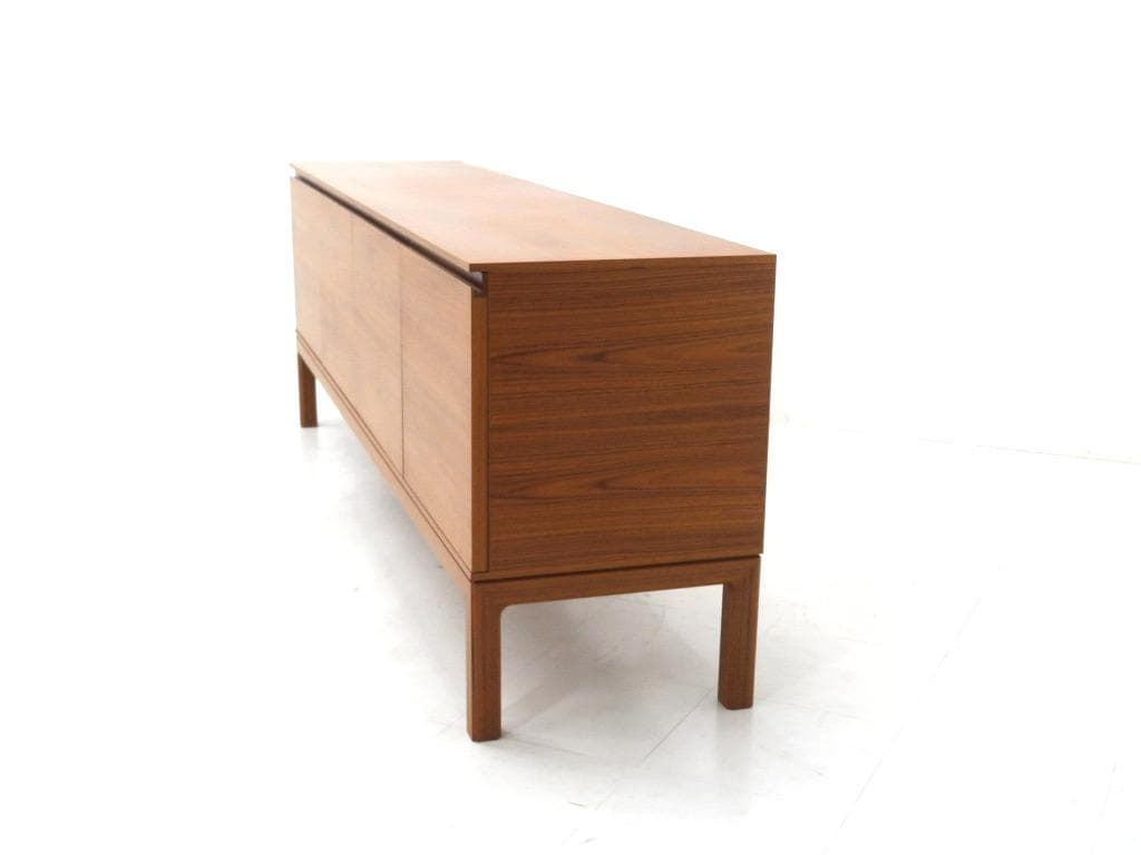 展示品　天童木工　ローズウッド　サイドボード　収納　キャビネット　モダン