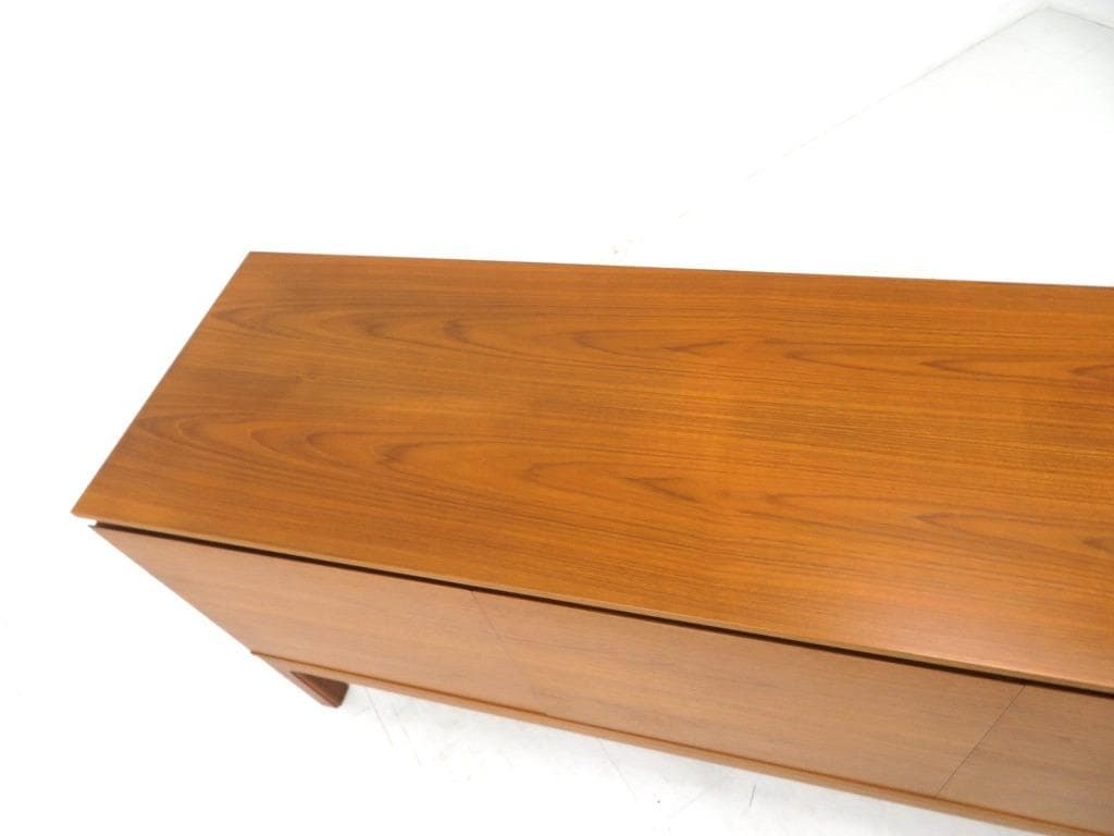 展示品　天童木工　ローズウッド　サイドボード　収納　キャビネット　モダン