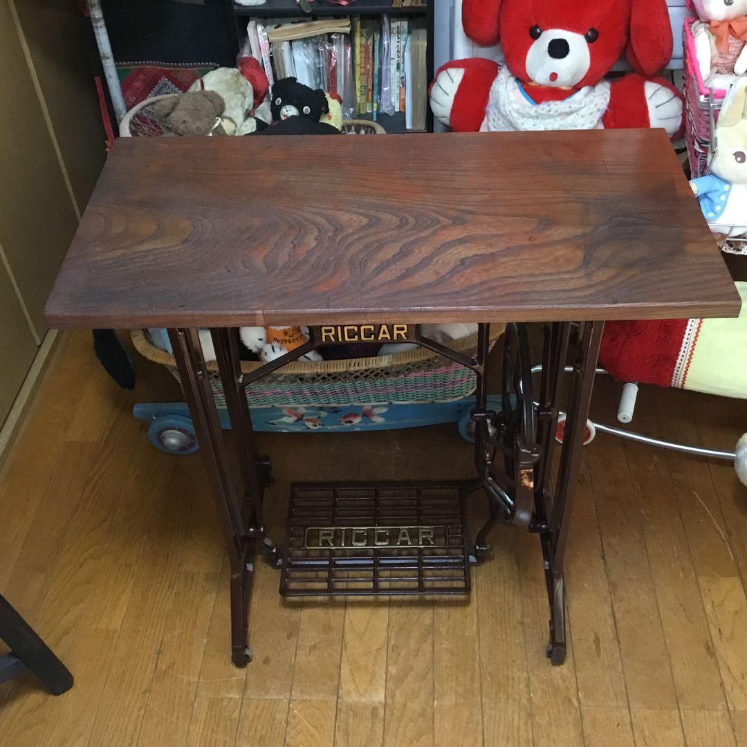 ※アンティーク※ RICCAR足踏みミシン脚のテーブル　アイアン