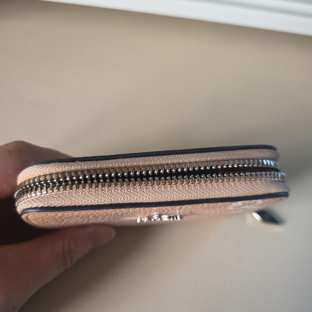 『引っ越しセール』ルブタン　ケース、カードケース