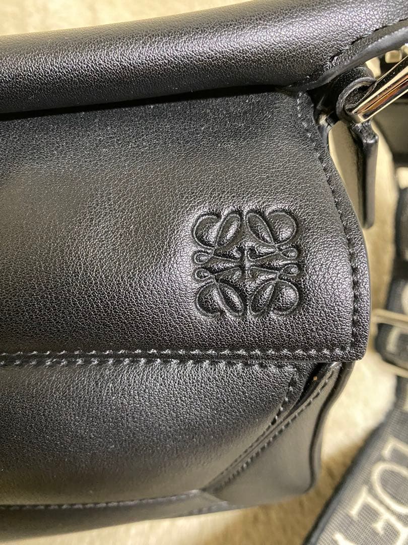 【LOEWE】パズルバッグ