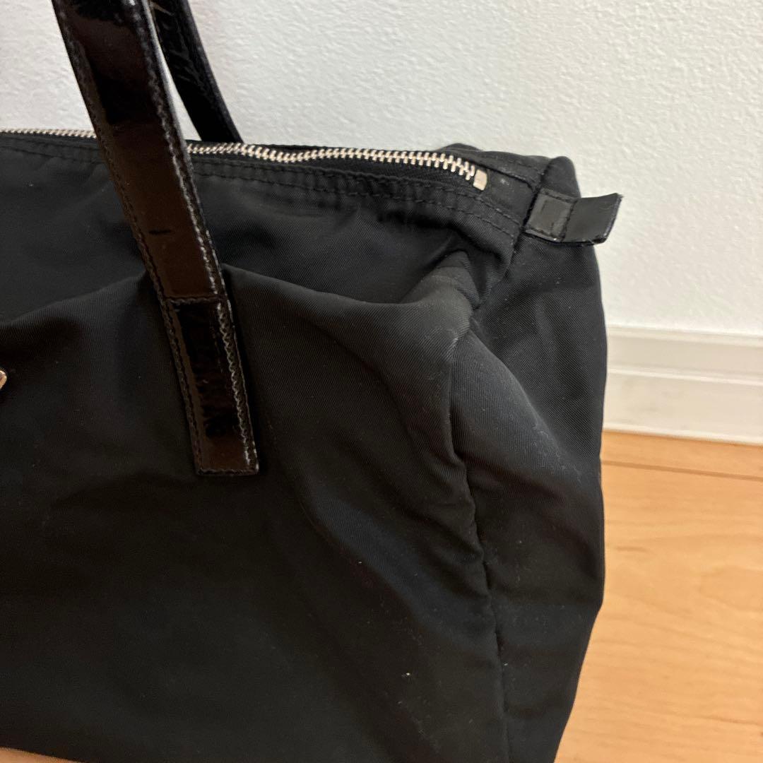 最終　PRADA ブラック ナイロン ハンドバッグ
