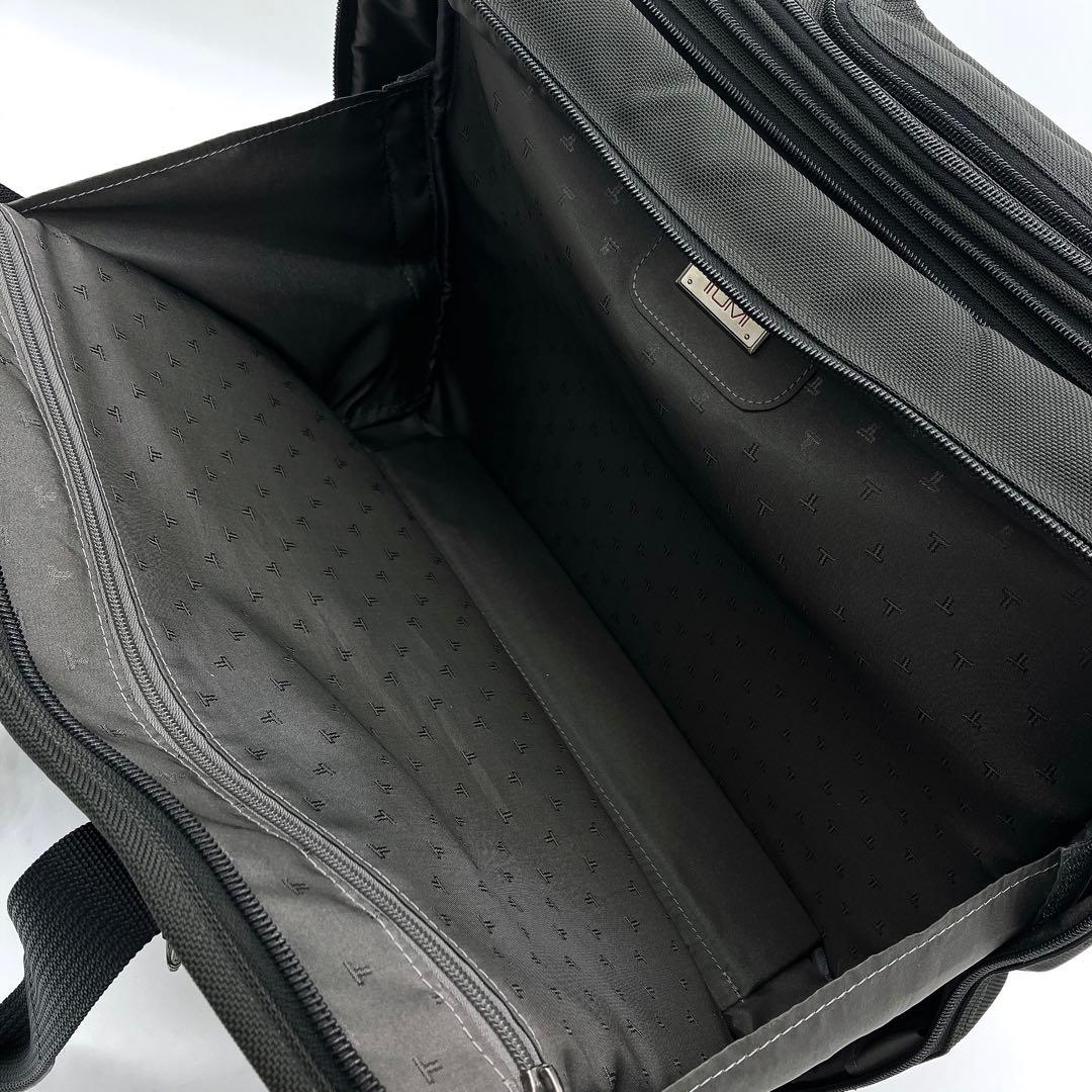 【TUMI】廃盤　キャリーバッグ　鍵付き　ナイロン　ブラック　2輪