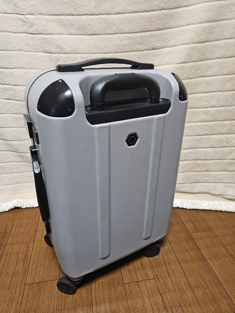 【美品】希少グレー!ソルガード,Solgarrd,39L,キャリーケース,