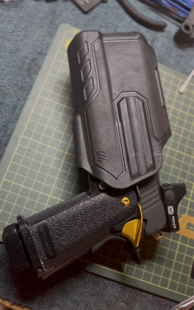 ブラックホーク オムニボアホルスター左用