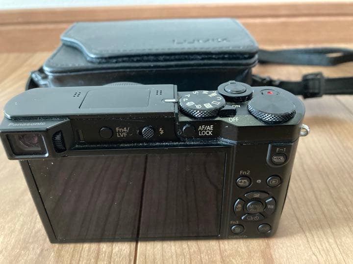 【値下げ】海外モデル　パナソニック　LUMIX デジカメ　黒