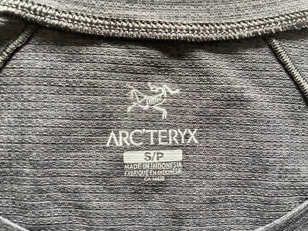 アークテリクス　タンクトップ　トレラン