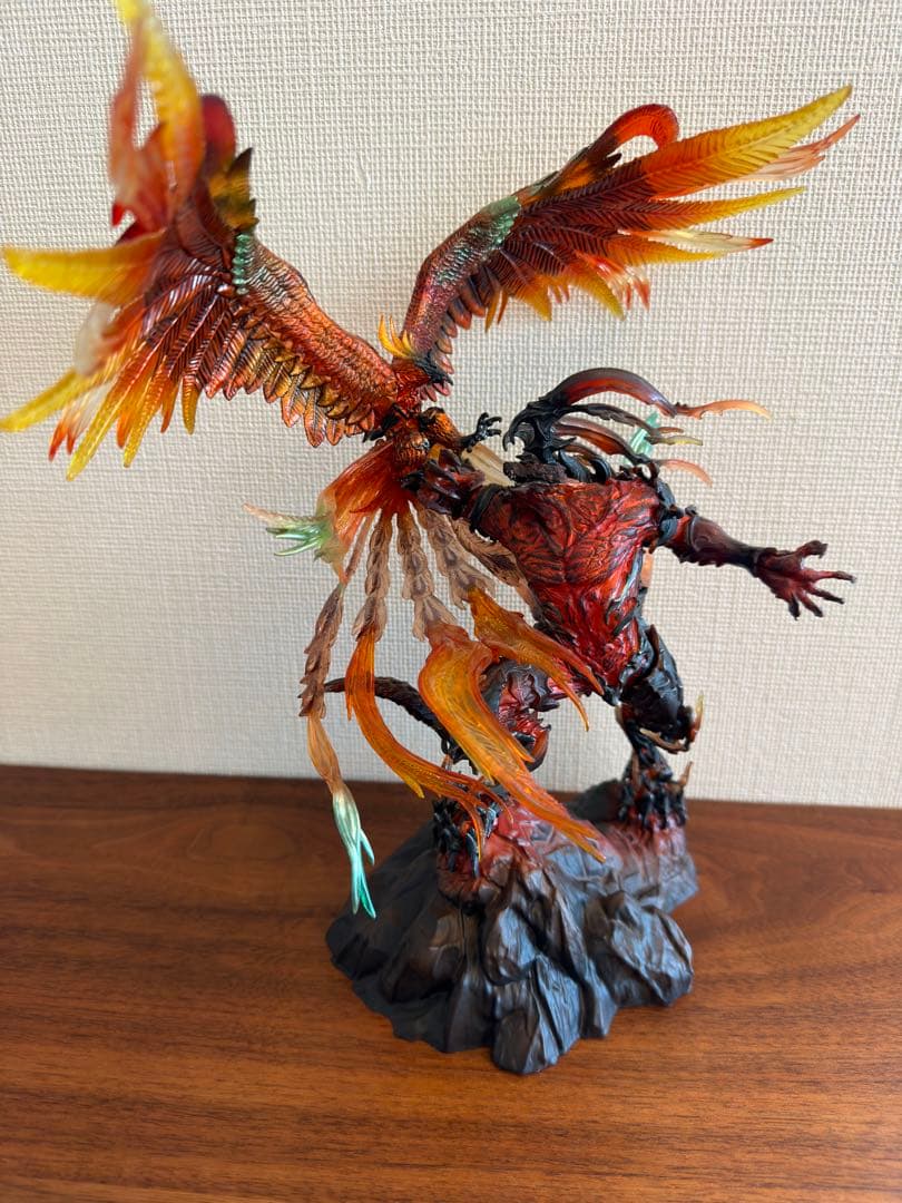 FFXVI コレクターズエディション　フェニックスvsイフリート フィギュア