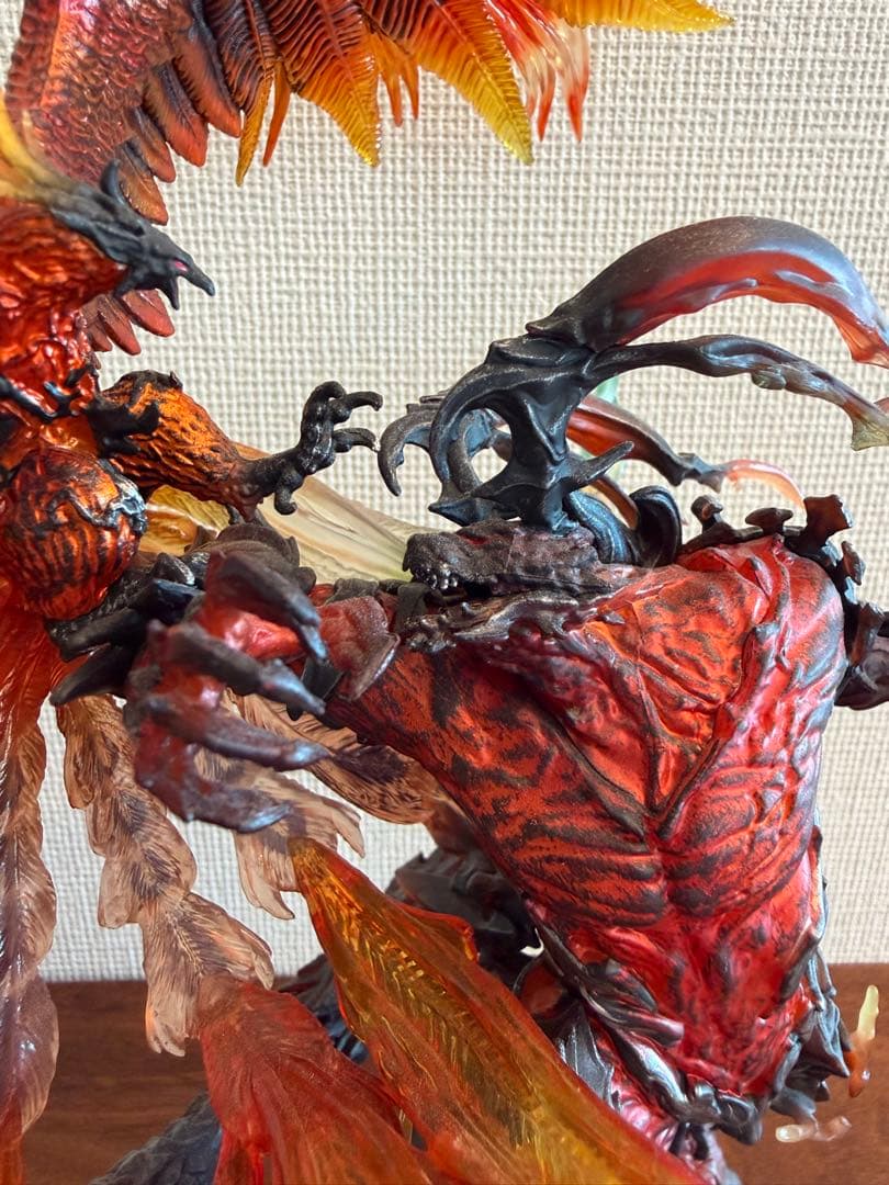 FFXVI コレクターズエディション　フェニックスvsイフリート フィギュア