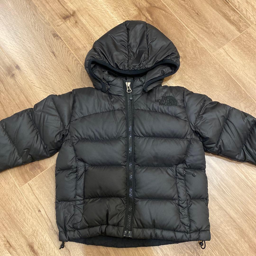 ブラック ダウンジャケット フード付き