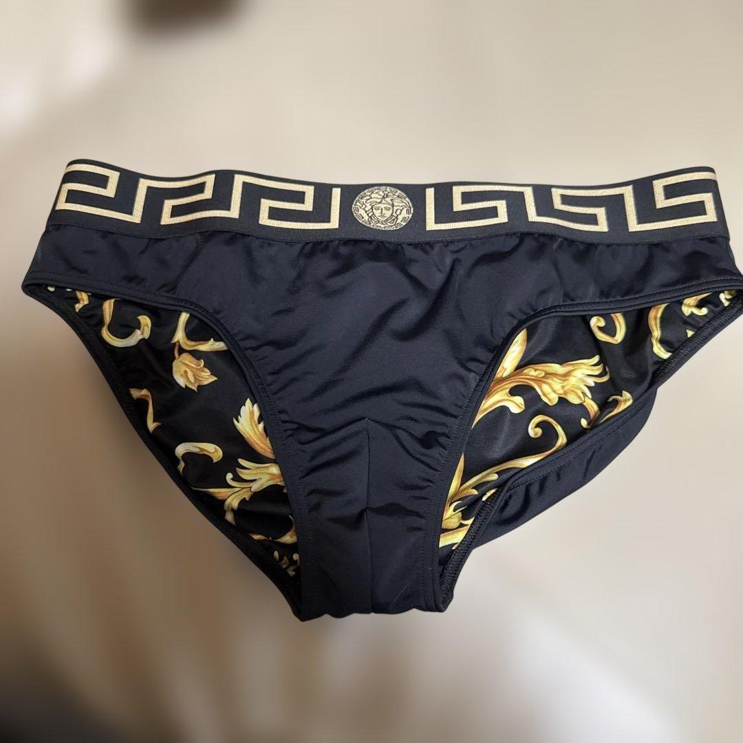 ゆき1968　VERSACE バロック柄 水着サイズ5