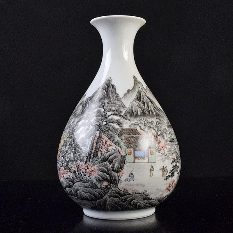 中国　乾隆年製款　粉彩　色絵　山水人物文　玉壷春瓶　V　R9206