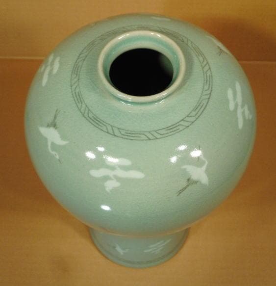 趙京洙　 　　青磁花瓶