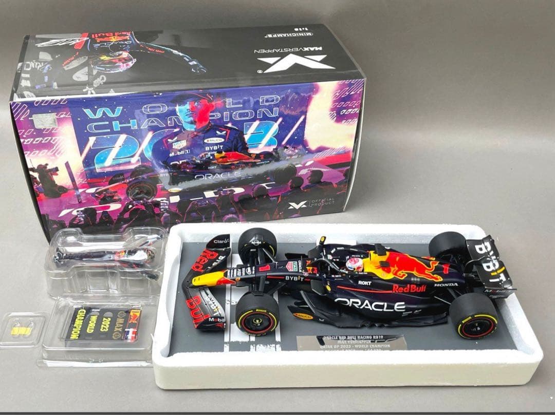 PMA ミニチャンプス 1/18 オラクル レッドブル レーシング RB19