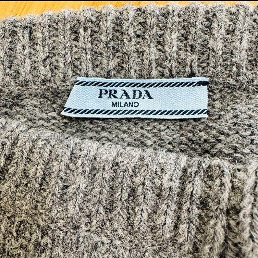 PRADA ニットスカート