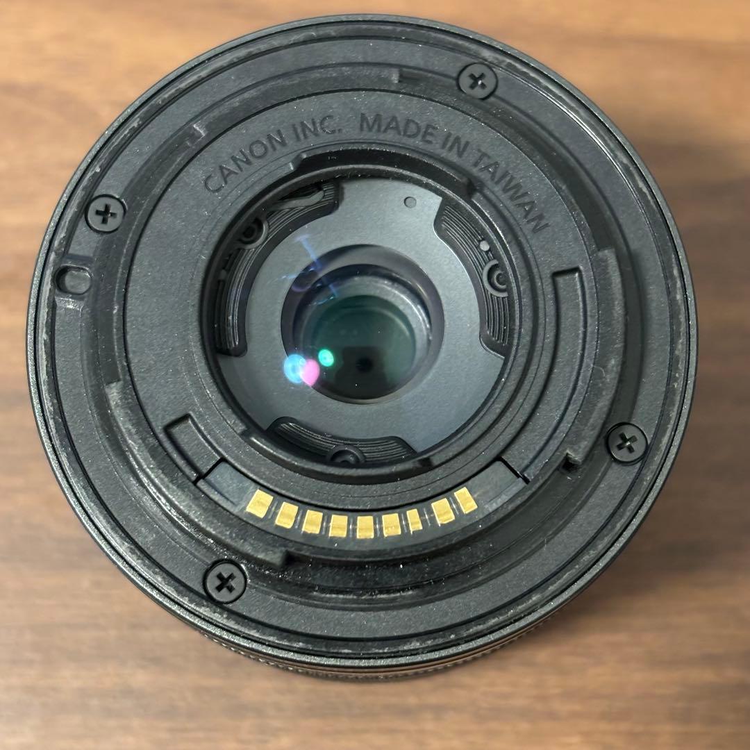 Canon EOS KissMミラーレス一眼カメラ