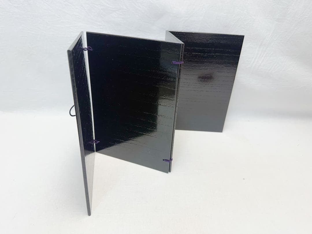 未使用 茶道具 桐木地溜塗 器据 と溜塗 和敬板 小羽根 うぐいす針4点 元箱