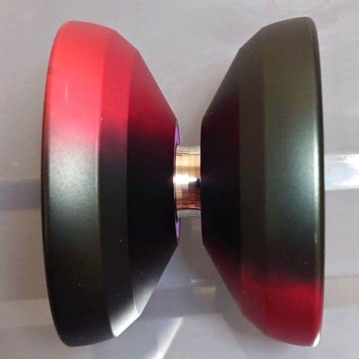 【ヨーヨー】ラディウス(黒•赤)：C3yoyo/57M