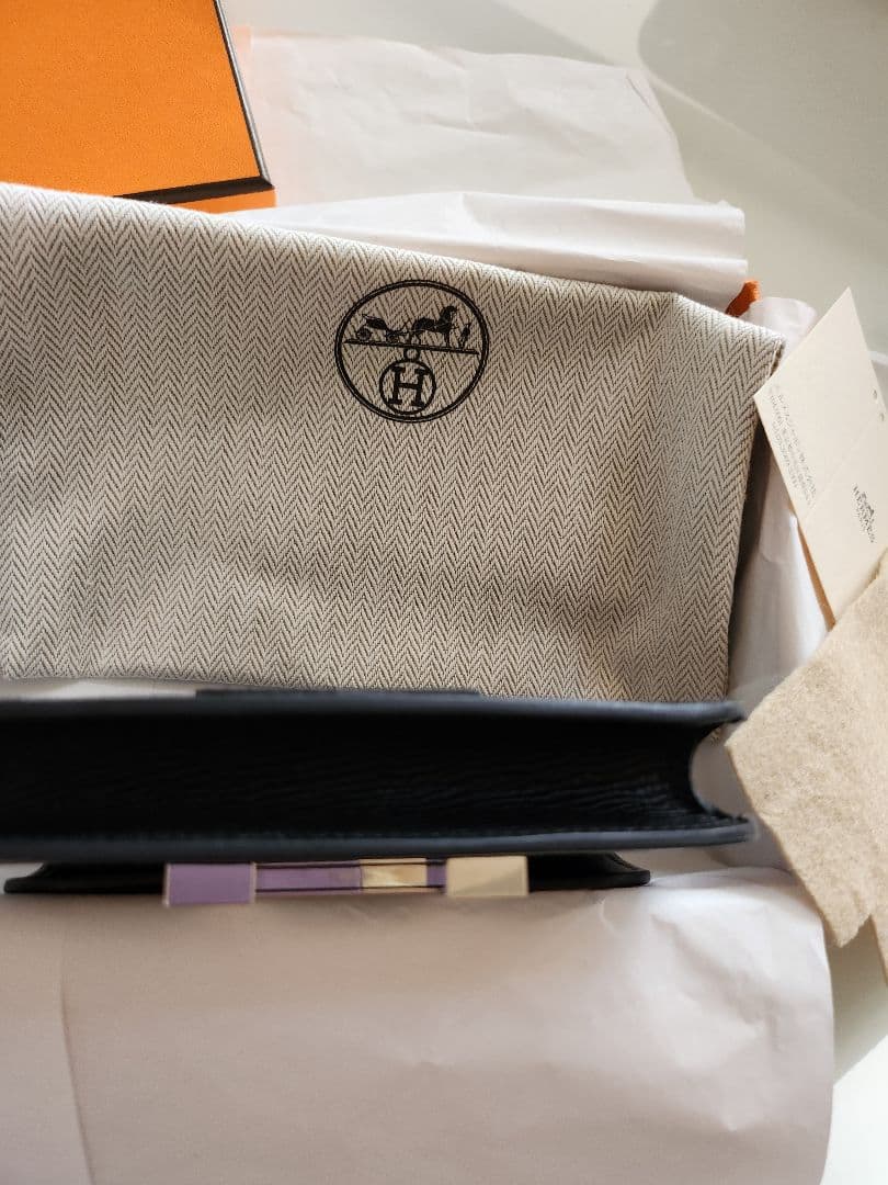 エルメス コンスタンススリム ブラック シルバー金具