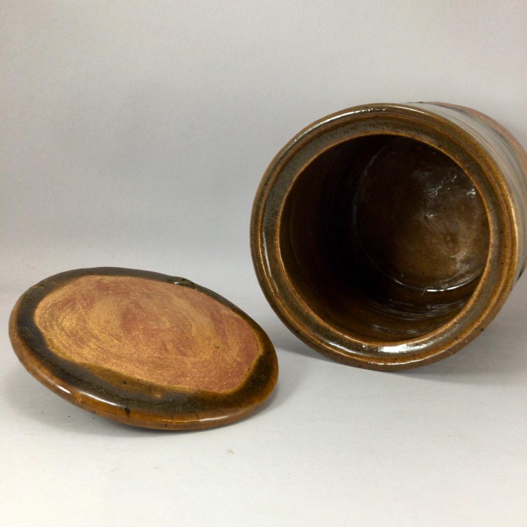 九代大樋長左衛門　飴釉流し筒形水指　共箱／大樋焼本家　お茶道具